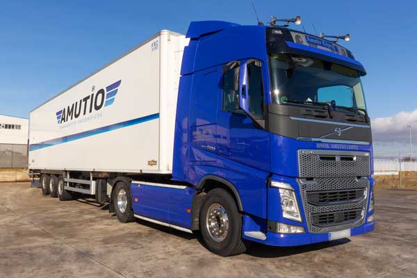exterior de un camion de la flota amutio